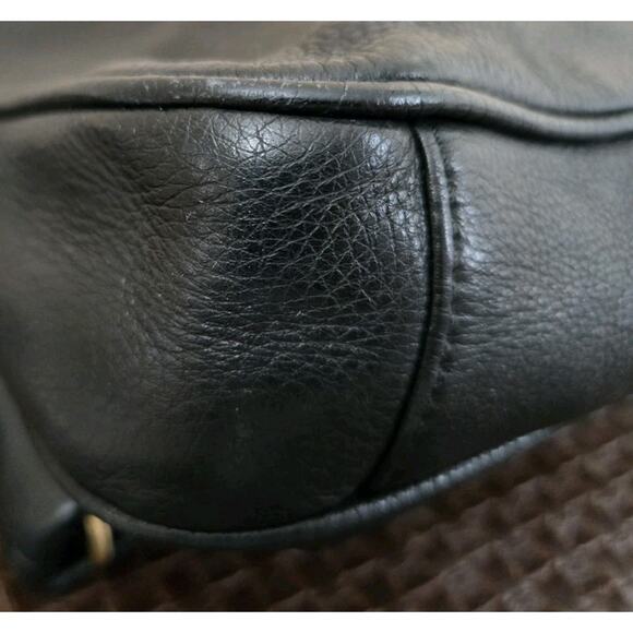 Tory Burch Amalie Black Fold Over Messenger Pebbled Leather Handbag Chic Classy - Picture 8 of 10